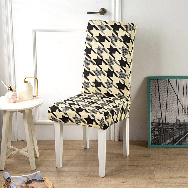 Beige Tuolinpäällinen Harmailla Ja Mustilla Tähdillä